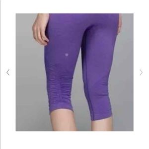 Lululemon Super Capri Yoga Pants